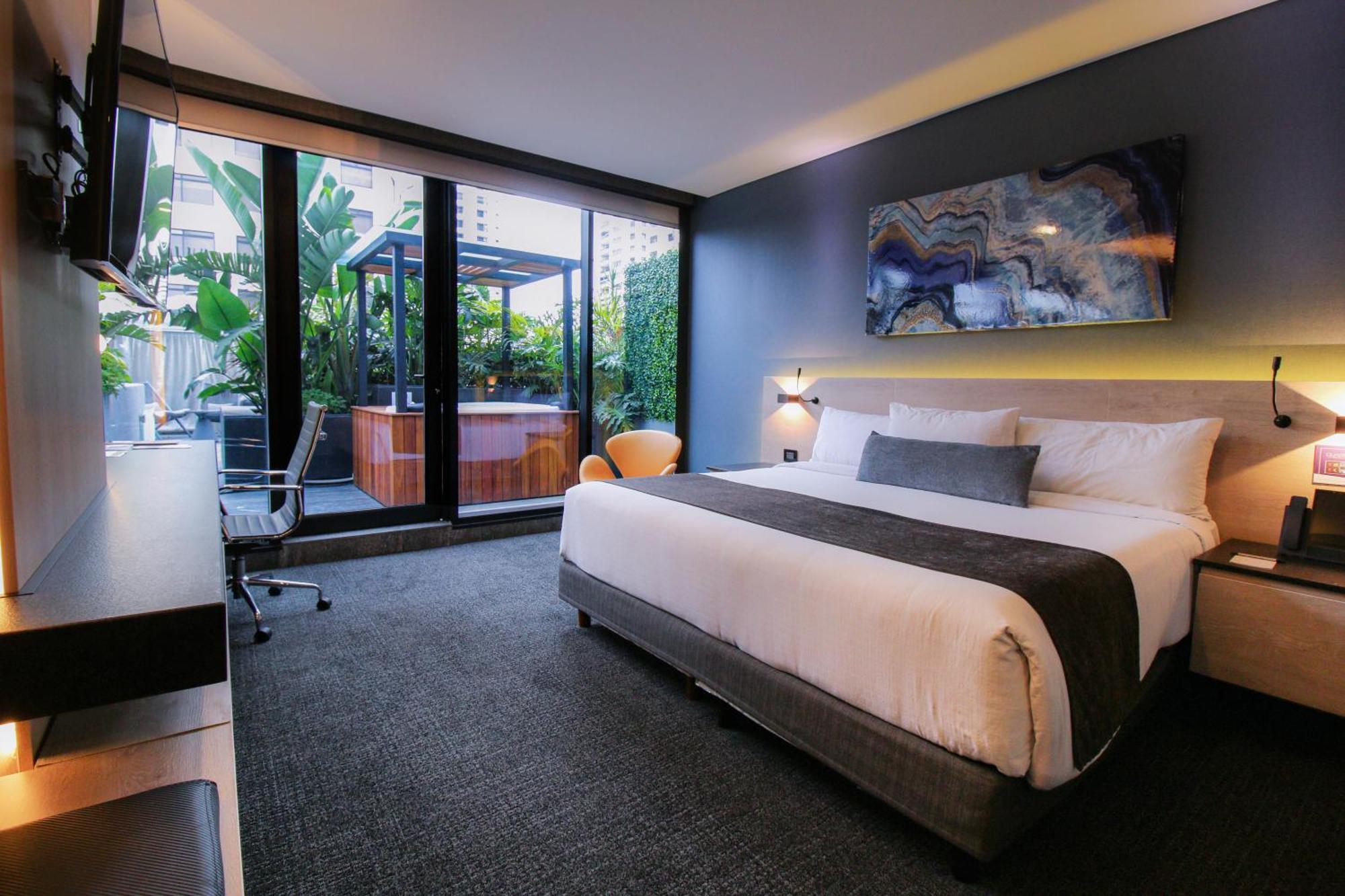Quartz Hotel & Spa Тихуана Экстерьер фото